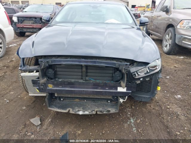 SAJAK4FX7JCP32685 Jaguar Xe 25t Prestige