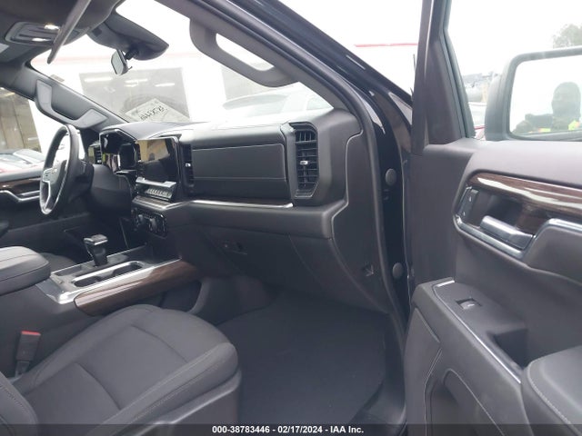 Chevrolet Silverado 1500 2023 1GCUDDE86PZ112304 Image 5