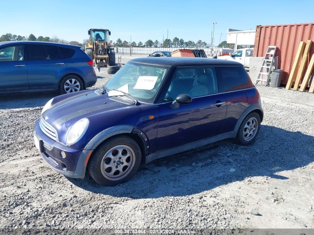 2005 MINI COOPER WMWRC33465TC57751 Photo 1