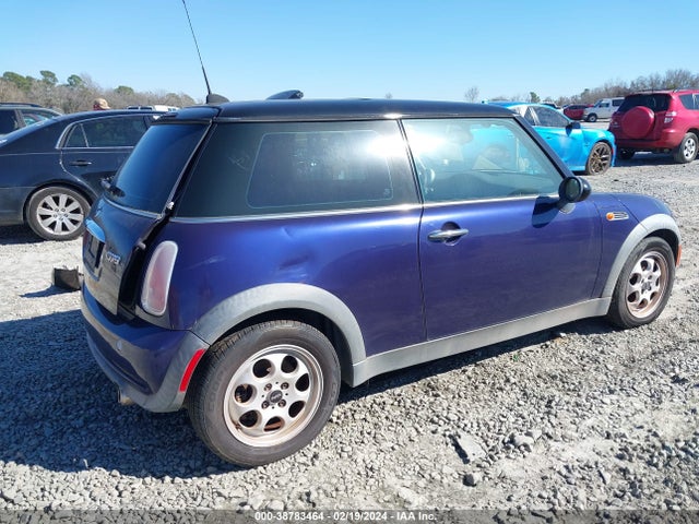 2005 MINI COOPER WMWRC33465TC57751 Photo 3