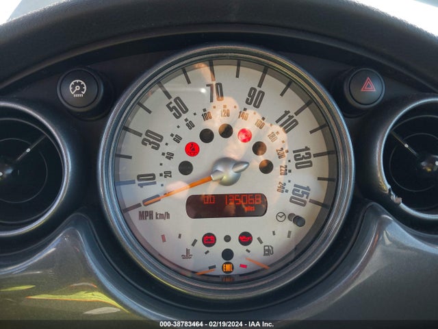 2005 MINI COOPER WMWRC33465TC57751 Photo 6