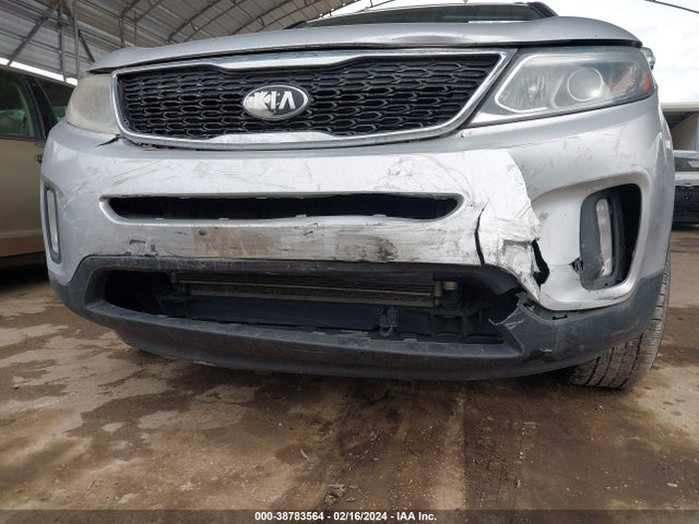 KIA SORENTO LX 2014 5XYKT4A6XEG436186 Image 6