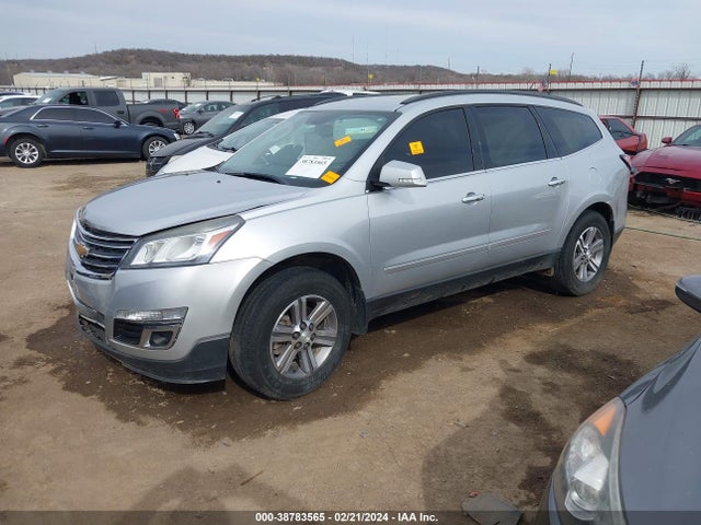 Chevrolet Traverse 1lt 2015 1GNKRGKD3FJ307745 Image 2