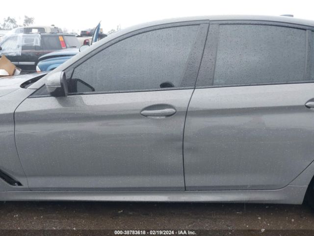 WBA53BH04NWX45669 BMW 530 I