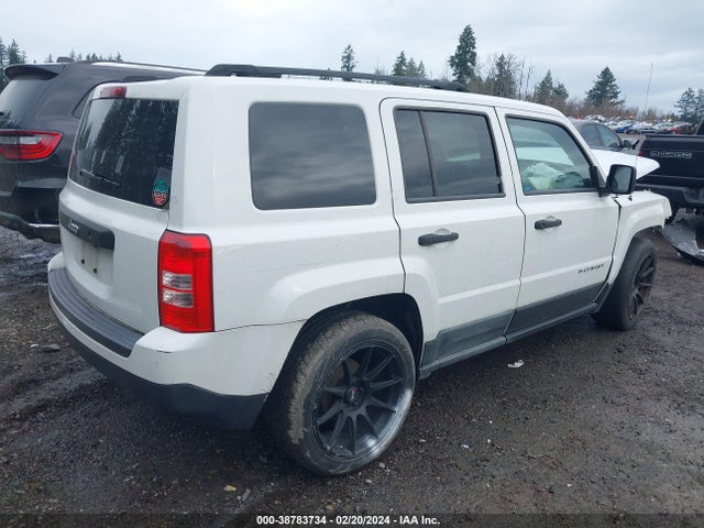 2011 JEEP PATRIOT SPORT VIN: 1J4NT1GA2BD150862