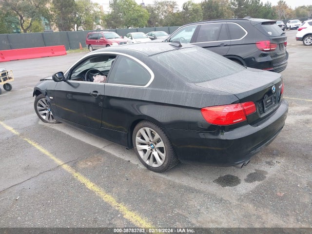 2011 BMW 328I VIN: WBAKE5C50BE573224
