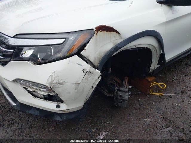 Honda Pilot Touring 2017 5FNYF6H94HB035080 Image 6