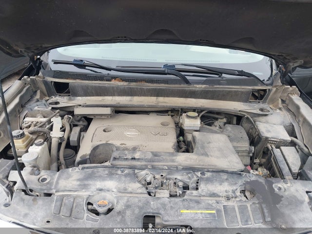 2013 NISSAN PATHFINDER SL VIN: 5N1AR2MN8DC621899