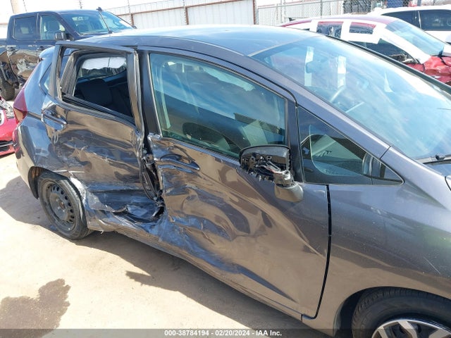 Honda FIT LX 2020 3HGGK5H4XLM732460 Image 6
