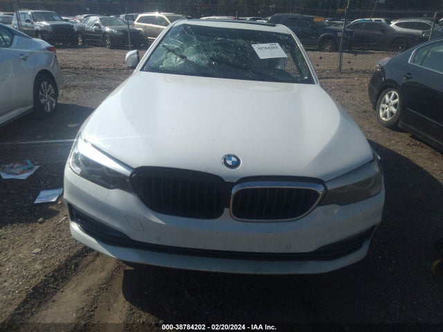 BMW 530I 2018 WBAJA5C5XJWA35861 Image 11
