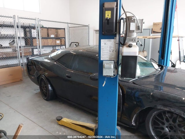 Dodge Challenger R/t Scat Pack 2018 2C3CDZFJ7JH128162 Image 13