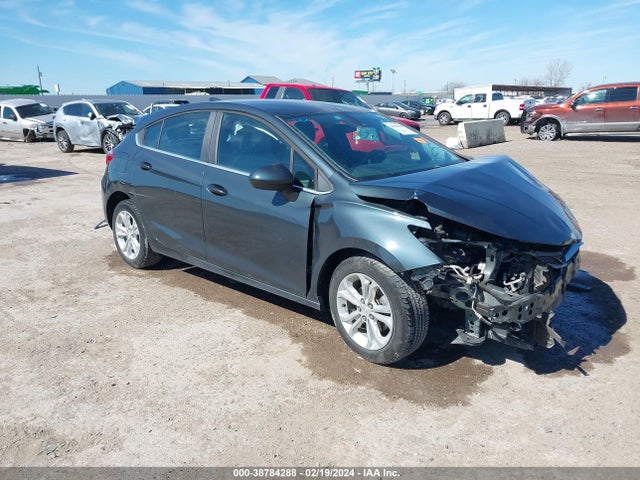 Chevrolet CRUZE LT 2019 3G1BE6SM9KS549195 головне зображення
