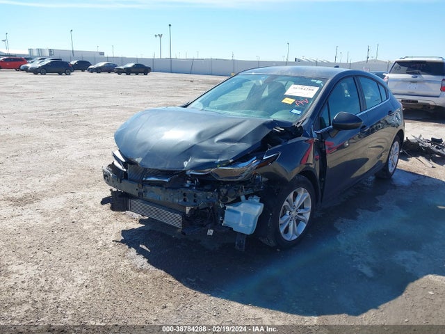 Chevrolet CRUZE LT 2019 3G1BE6SM9KS549195 Image 2