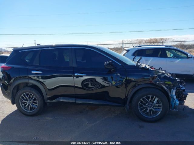 5N1BT3AA3PC804791 Nissan Rogue S Fwd
