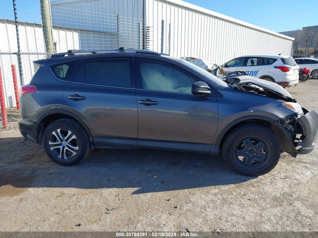Toyota RAV4 LE 2017 JTMZFREV0HJ119171 Image 13