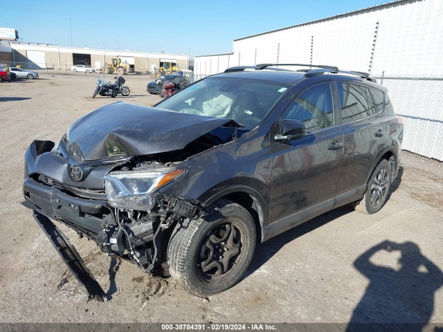 Toyota RAV4 LE 2017 JTMZFREV0HJ119171 Image 2