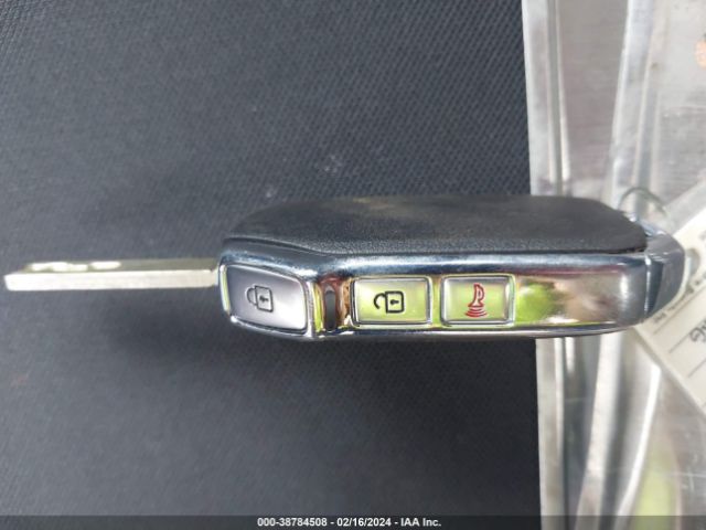 KNDPUCAG1P7113974 KIA Sportage Hybrid Lx