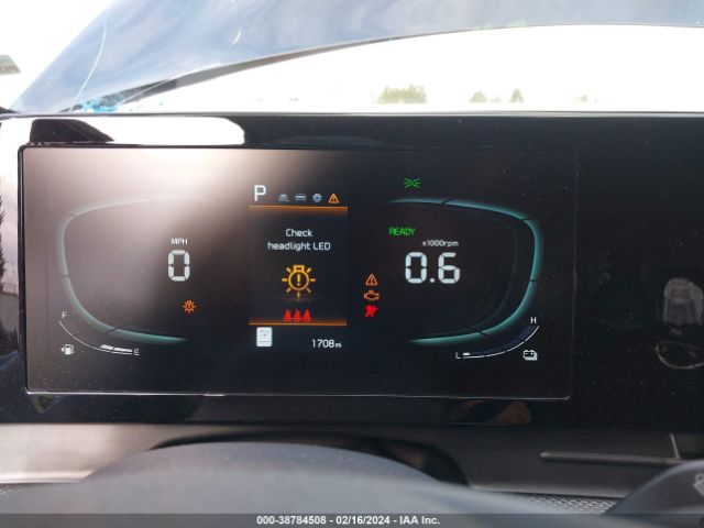 KNDPUCAG1P7113974 KIA Sportage Hybrid Lx