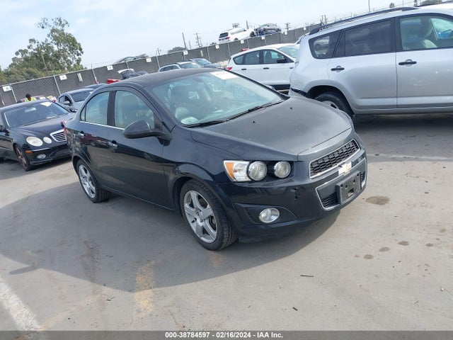2015 1G1JE5SB4F4126132 main image