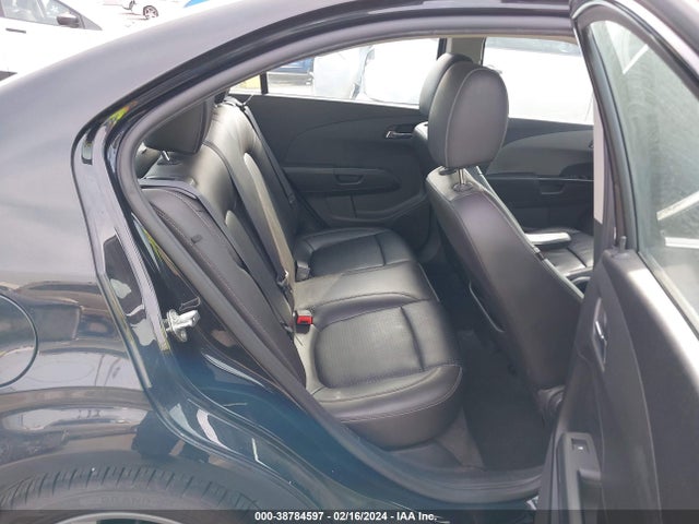 Chevrolet Sonic Ltz Auto 2015 1G1JE5SB4F4126132 Image 8