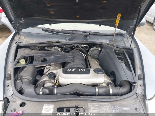 2004 PORSCHE CAYENNE WP1AB29P74LA63447 Photo 9