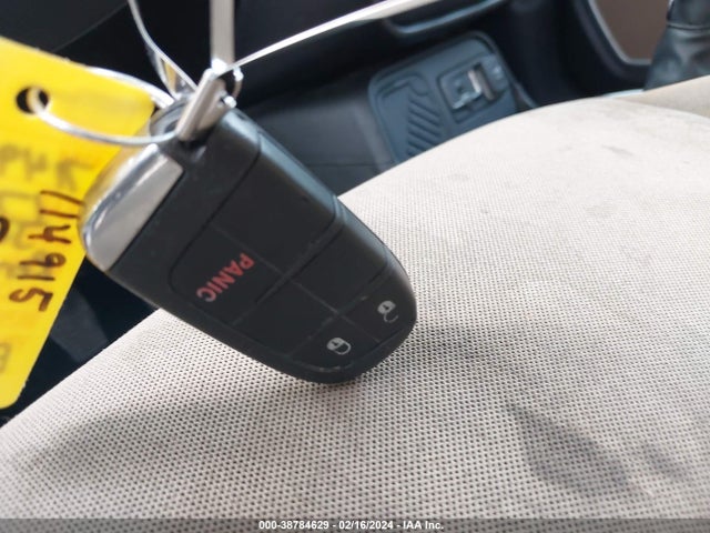 ZACCJAAH9HPF09532 Jeep Renegade Sport Fwd