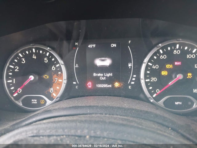 ZACCJAAH9HPF09532 Jeep Renegade Sport Fwd