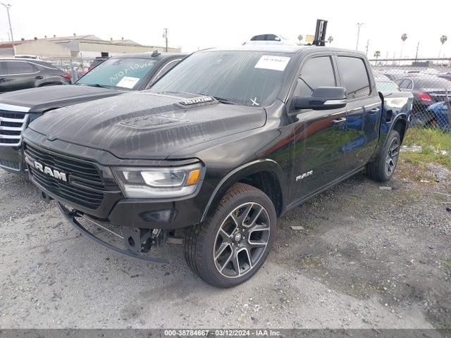 RAM 1500 Laramie  4x4 5'7 Box 2021 1C6SRFJT0MN800419 Image 2
