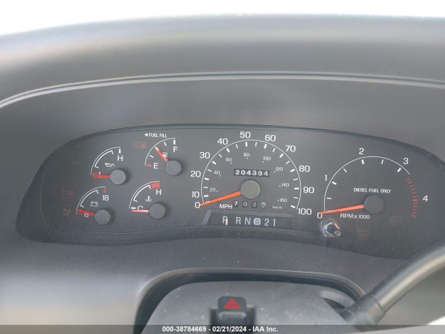 2000 FORD EXCURSION XLT VIN: 1FMSU41F7YEB40483