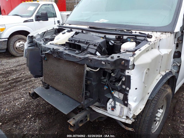 Chevrolet Express 2500 Work Van 2018 1GCWGBFP1J1319957 Image 6
