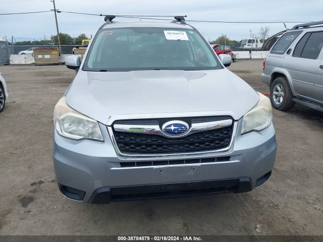 Subaru Forester 2.5i Premium 2014 JF2SJACC1EG525344 Image 12