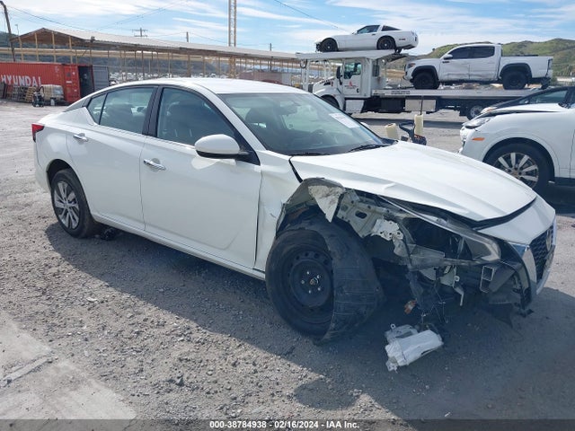 2019 1N4BL4BV1KC256834 main image