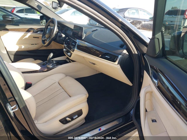 BMW 530I 2019 WBAJA5C56KG900592 Image 5