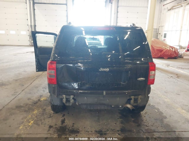 1C4NJPFA8FD400742 Jeep Patriot High Altitude Edition