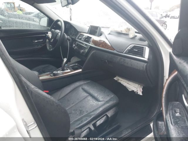 WBA8E1G58GNT37232 BMW 320i