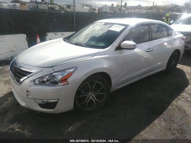 2013 NISSAN ALTIMA 3.5 SL VIN: 1N4BL3AP0DC161102