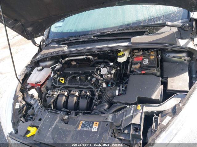 1FADP3M27JL217416 Ford FOCUS SEL