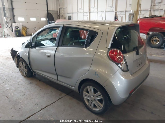 Chevrolet Spark 1lt Cvt 2015 KL8CD6S90FC742091 Image 3