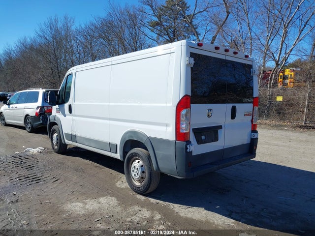 3C6TRVAG1HE520326 RAM Promaster 1500 Low Roof 136 Wb