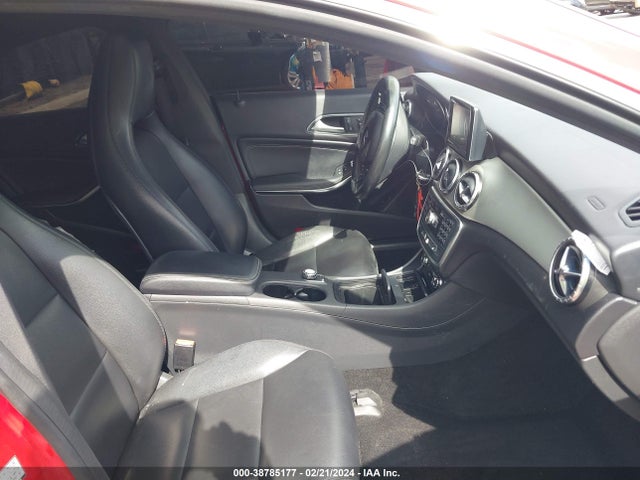 WDDSJ4GB9EN087353 Mercedes-Benz CLA 250 4MATIC
