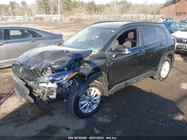 Toyota Corolla Cross Le 2022 7MUCAABG5NV007885 Image 2