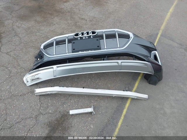 2019 AUDI E-TRON PREMIUM PLUS VIN: WA1VAAGE3KB007827