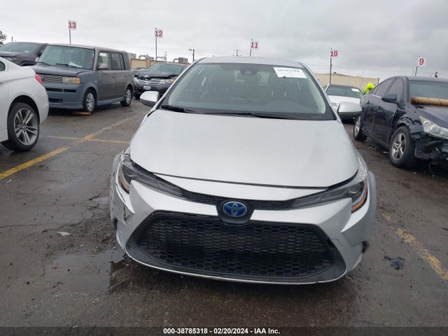 Toyota Corolla Hybrid Le 2022 JTDEAMDE7N3011650 Image 13