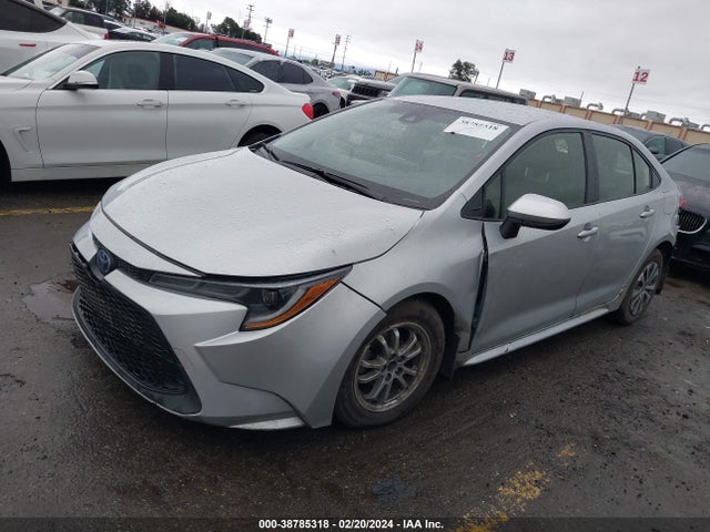 Toyota Corolla Hybrid Le 2022 JTDEAMDE7N3011650 Image 2