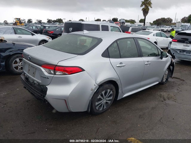 Toyota Corolla Hybrid Le 2022 JTDEAMDE7N3011650 Image 4