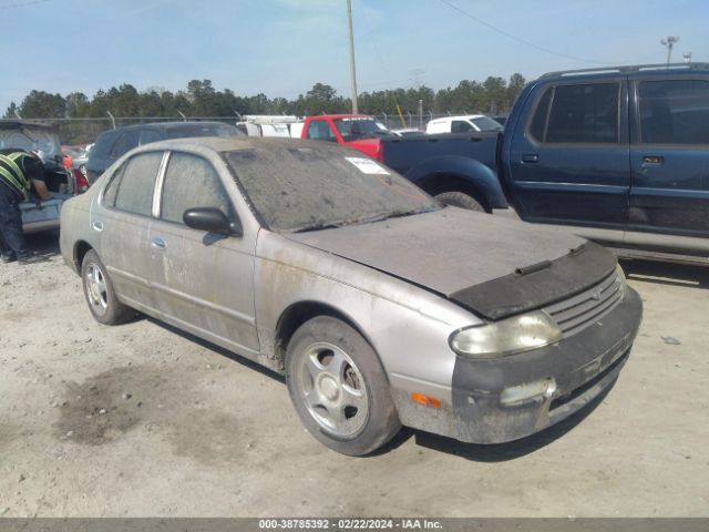 Auction sale of the 1997 Nissan Altima Gle/gxe/se/xe, vin: 1N4BU31D6VC174215, lot number: 38785392