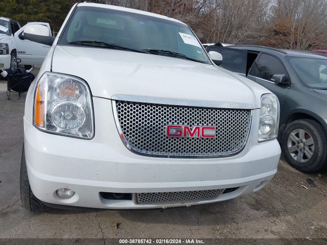 GMC YUKON DENALI 2014 1GKS1EEF4ER189288 Image 13
