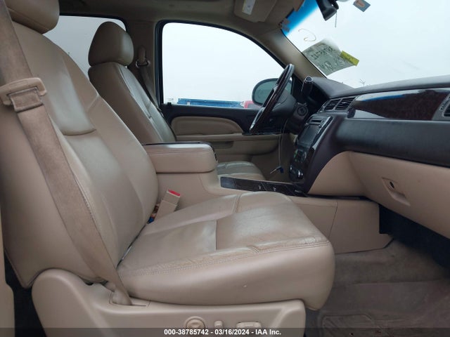 GMC YUKON DENALI 2014 1GKS1EEF4ER189288 Image 5