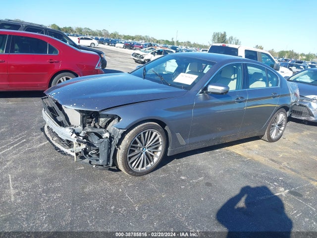 BMW 540i Xdrive 2019 WBAJE7C58KWD53852 Image 2