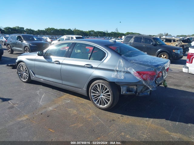 BMW 540i Xdrive 2019 WBAJE7C58KWD53852 Image 3